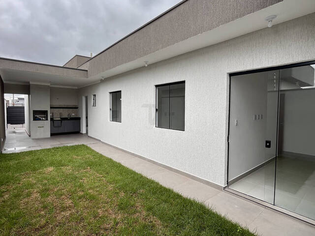 #57 - Casa para Venda em Pindamonhangaba - SP