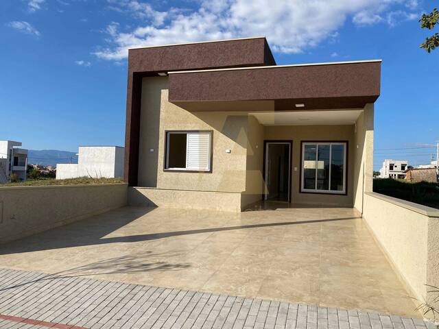 #95 - Casa em condomínio para Venda em Pindamonhangaba - SP