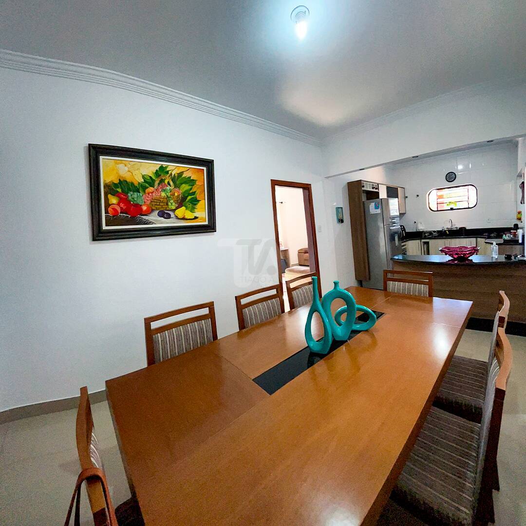 Casa, 3 quartos, 167 m² - Foto 3