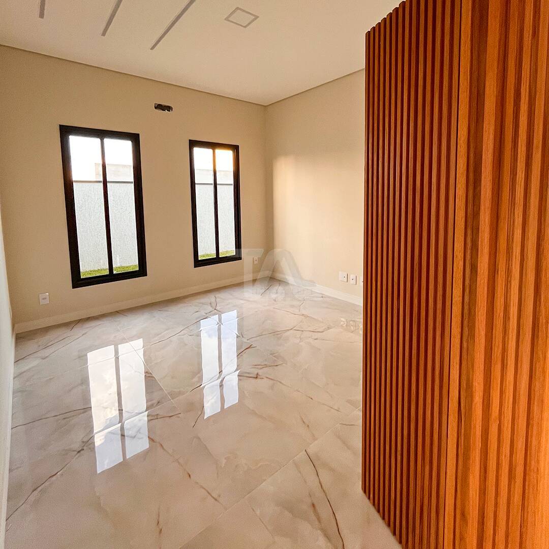 Casa de Condomínio à venda com 3 quartos, 236m² - Foto 10