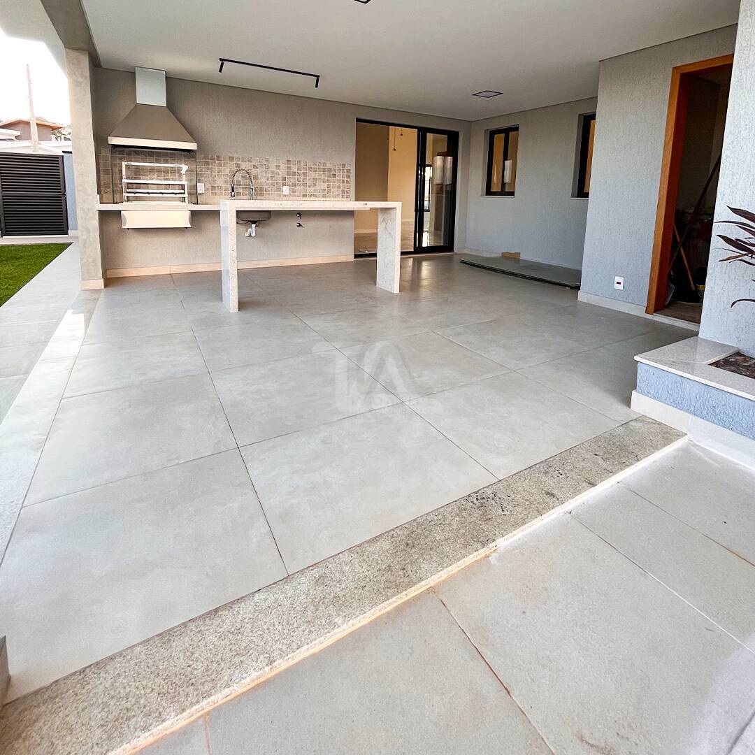 Casa de Condomínio à venda com 3 quartos, 236m² - Foto 9