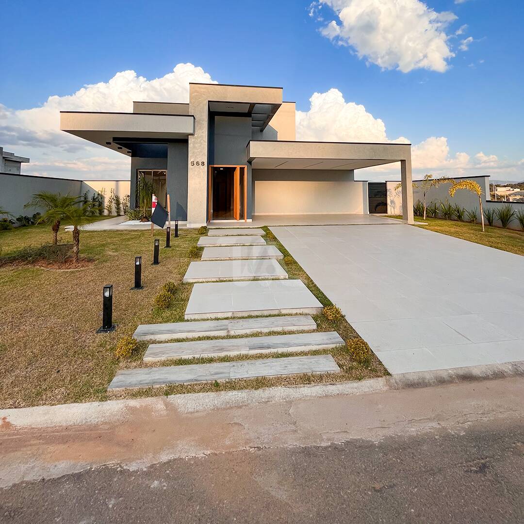 Casa de Condomínio à venda com 3 quartos, 236m² - Foto 3