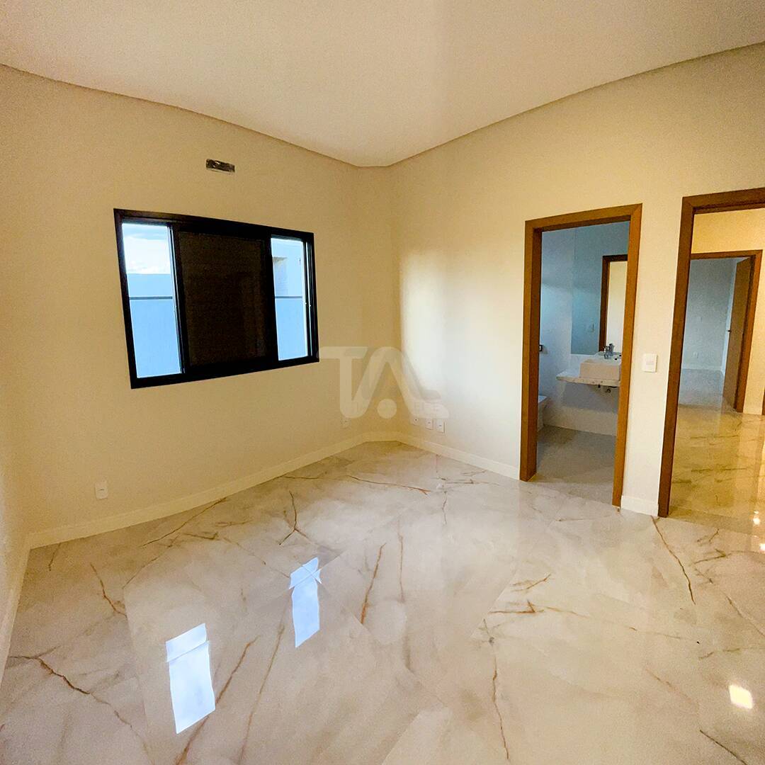 Casa de Condomínio à venda com 3 quartos, 236m² - Foto 14