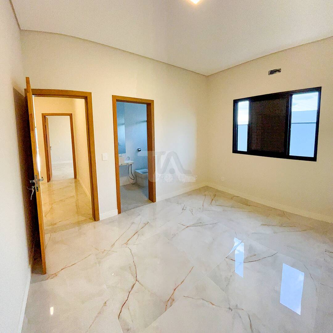 Casa de Condomínio à venda com 3 quartos, 236m² - Foto 15