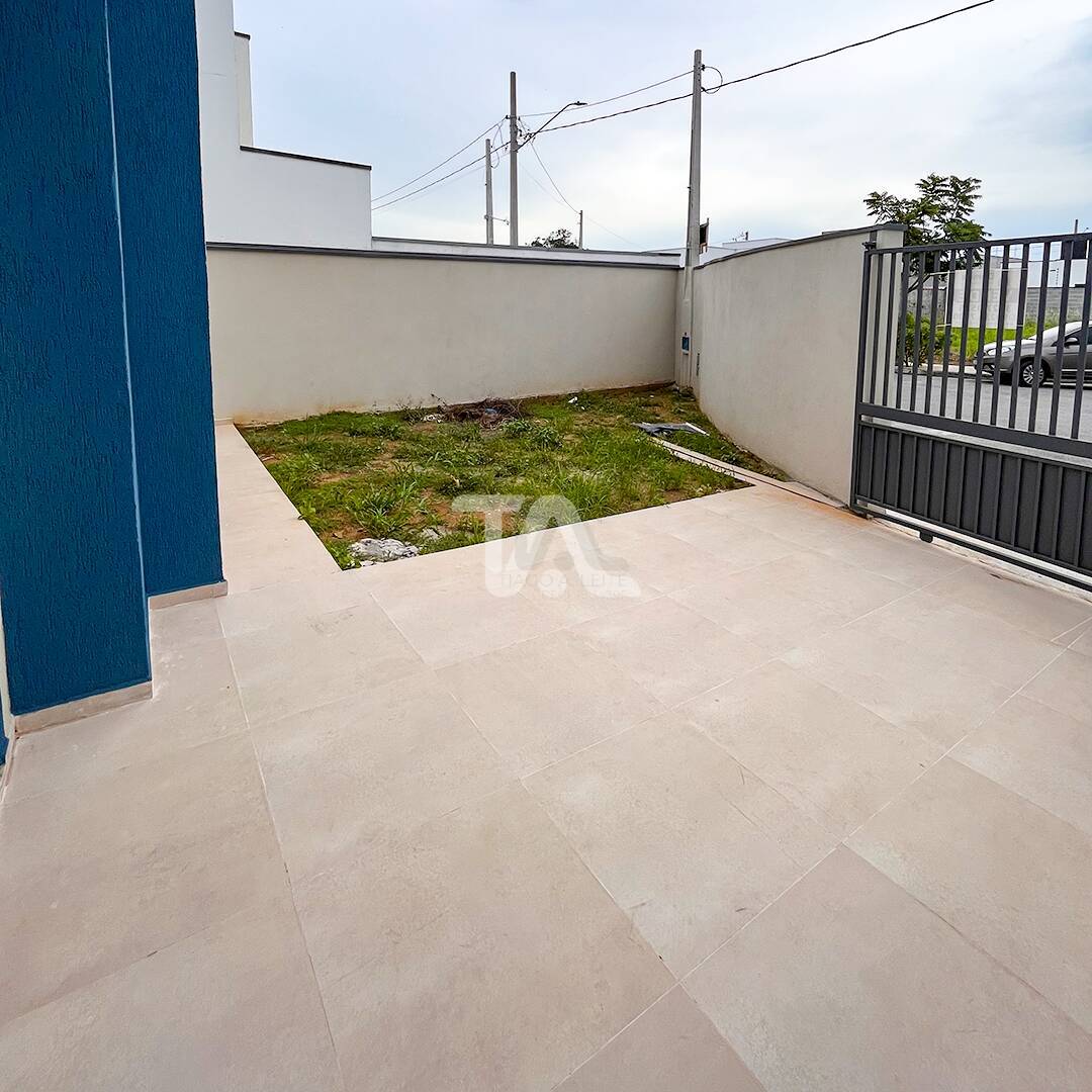 Casa à venda com 3 quartos, 89m² - Foto 3