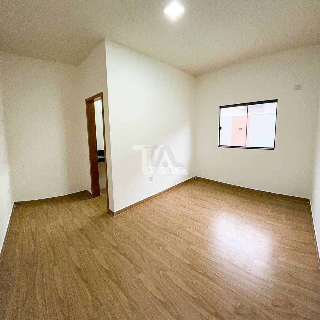 Casa à venda com 3 quartos, 100m² - Foto 10