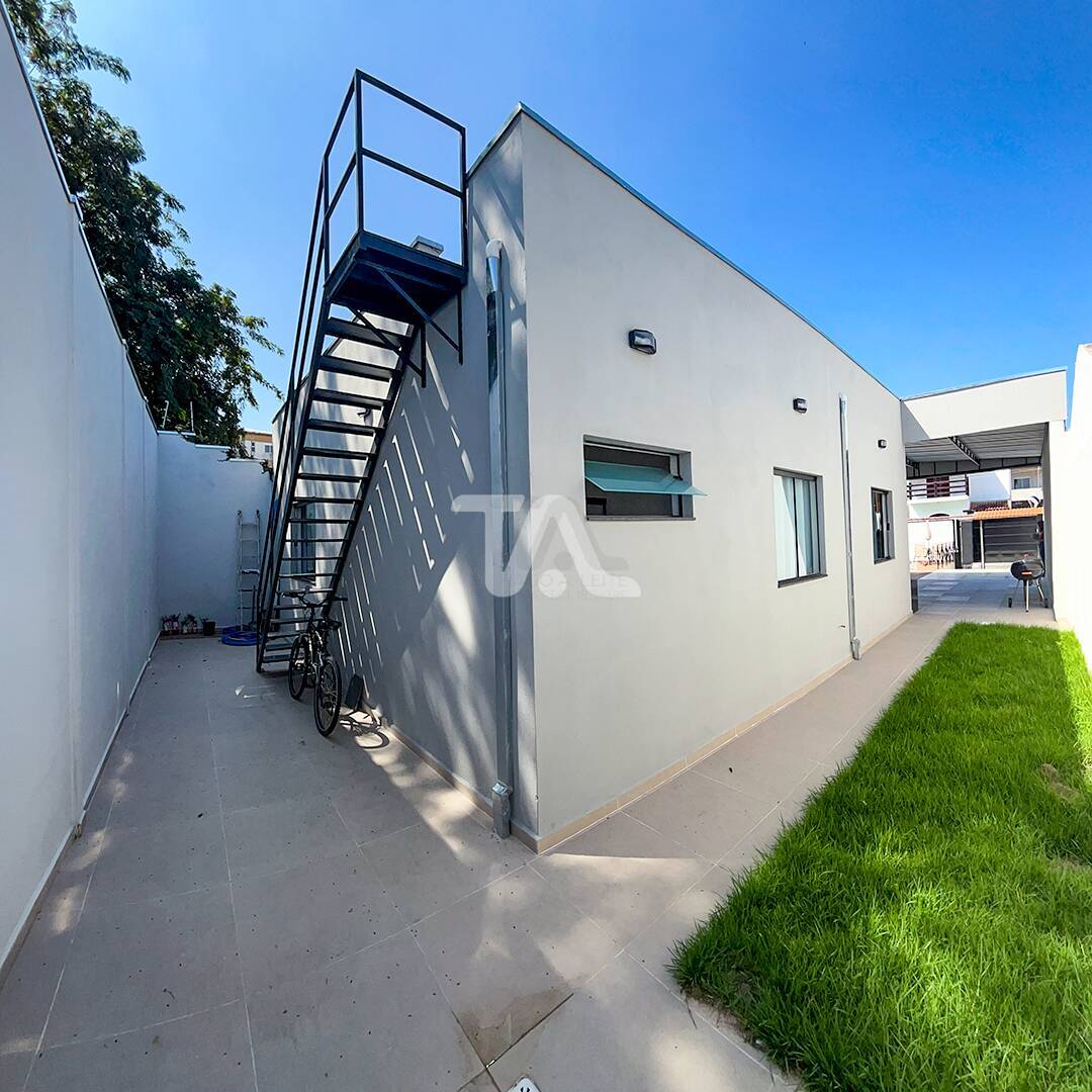 Casa à venda com 3 quartos, 125m² - Foto 15