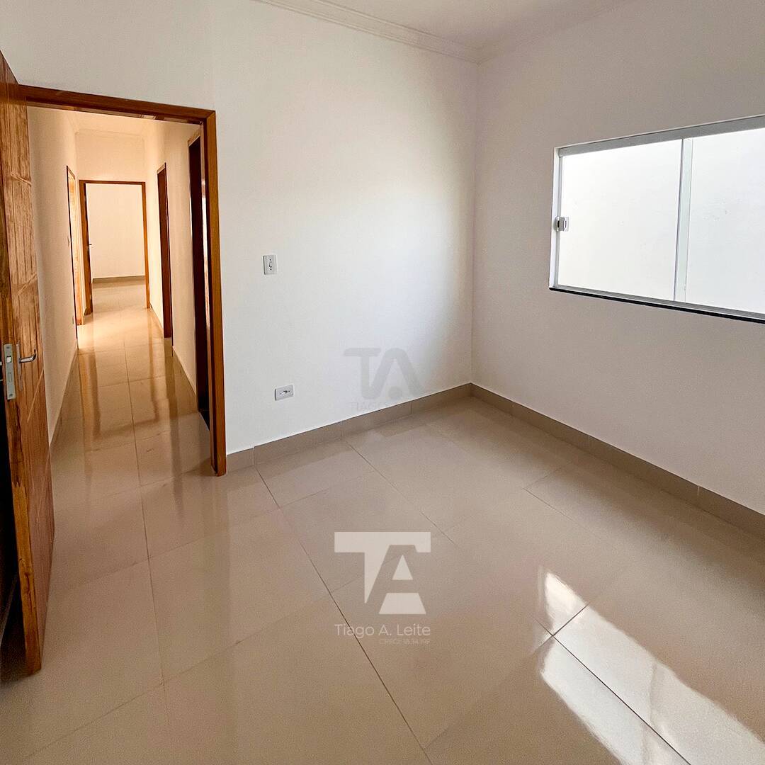 Casa à venda com 3 quartos, 74m² - Foto 8