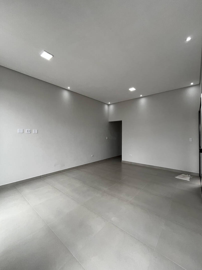 Casa à venda com 3 quartos, 103m² - Foto 3
