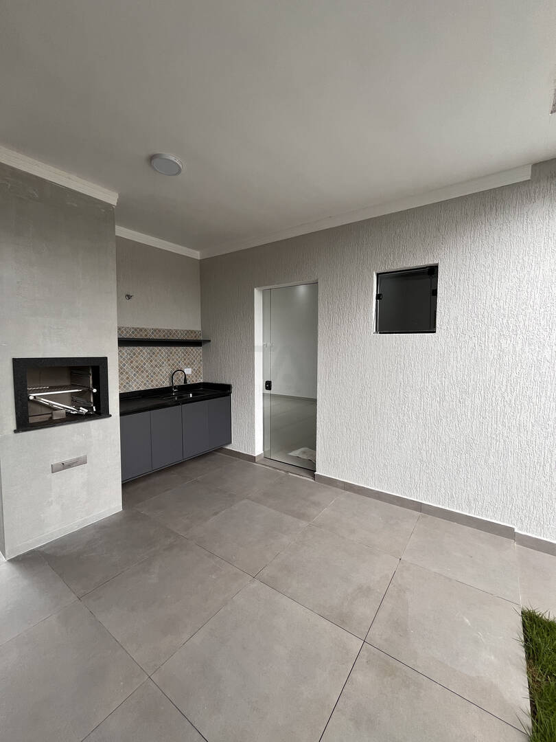 Casa à venda com 3 quartos, 103m² - Foto 10