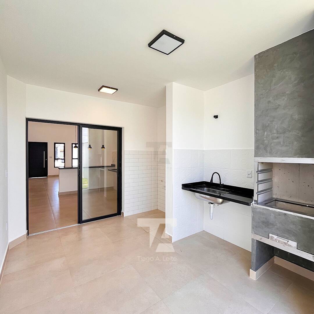 Casa à venda com 3 quartos, 86m² - Foto 8