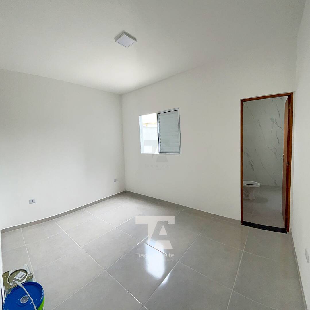 Casa à venda com 2 quartos, 65m² - Foto 7