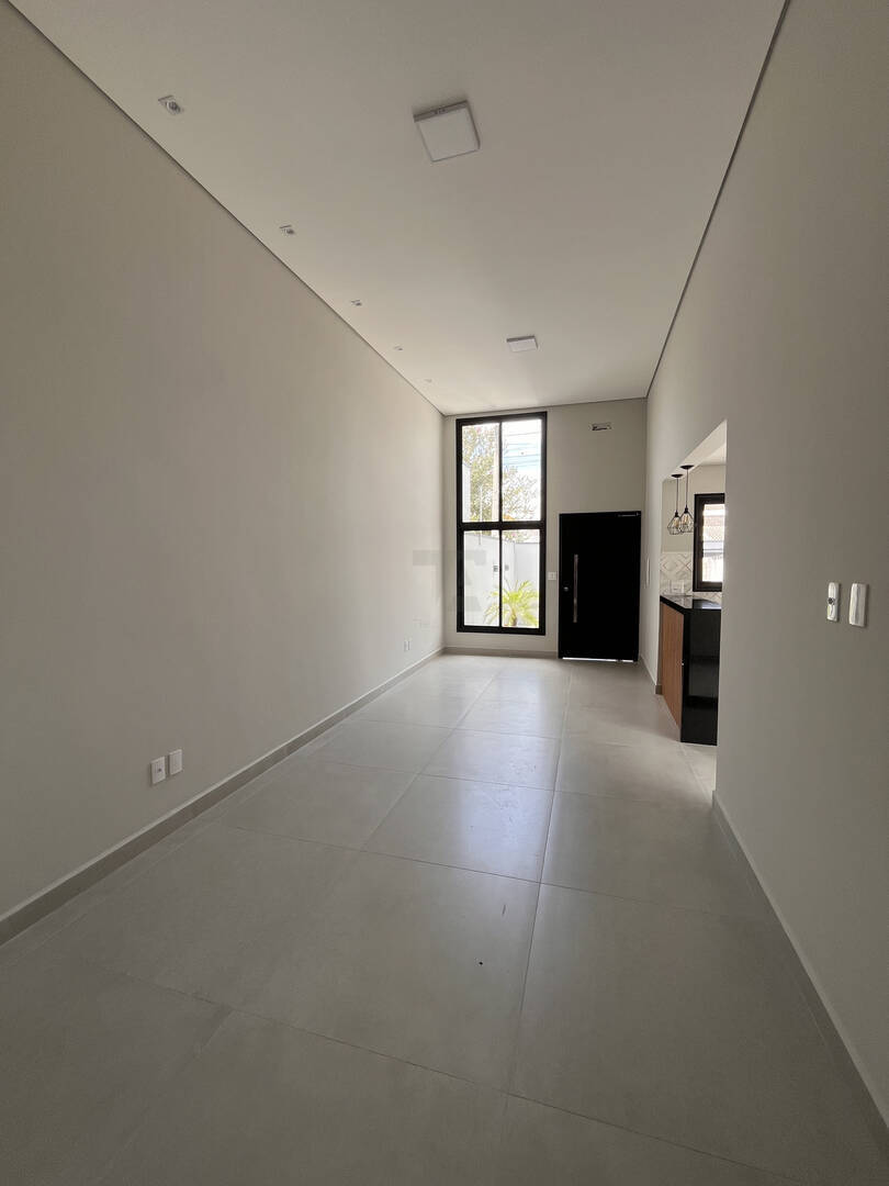 Casa à venda com 3 quartos, 104m² - Foto 3