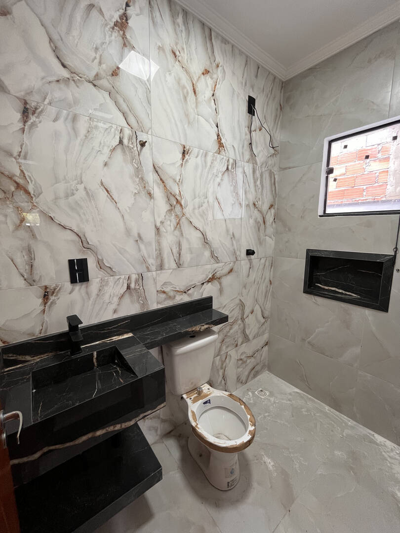 Casa à venda com 2 quartos, 63m² - Foto 7