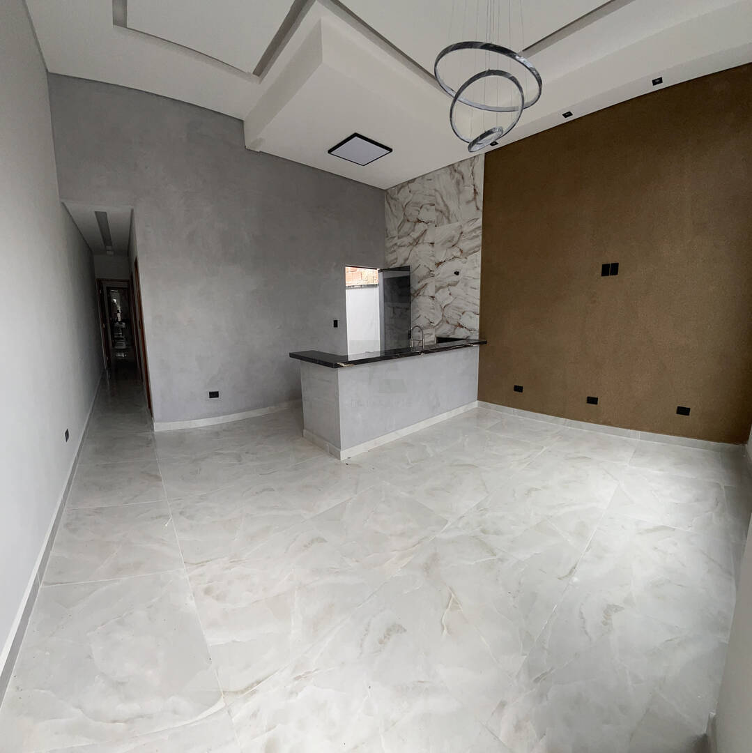 Casa à venda com 2 quartos, 63m² - Foto 1