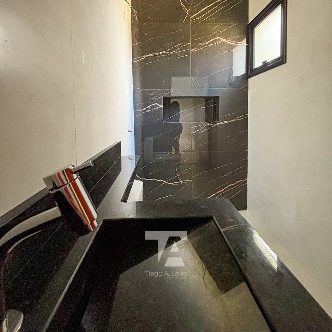Casa à venda com 3 quartos, 99m² - Foto 13