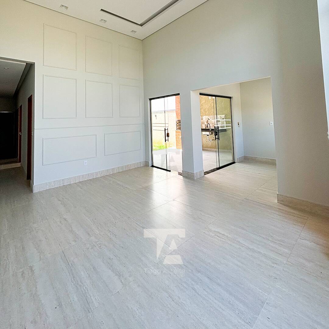 Casa à venda com 3 quartos, 99m² - Foto 4