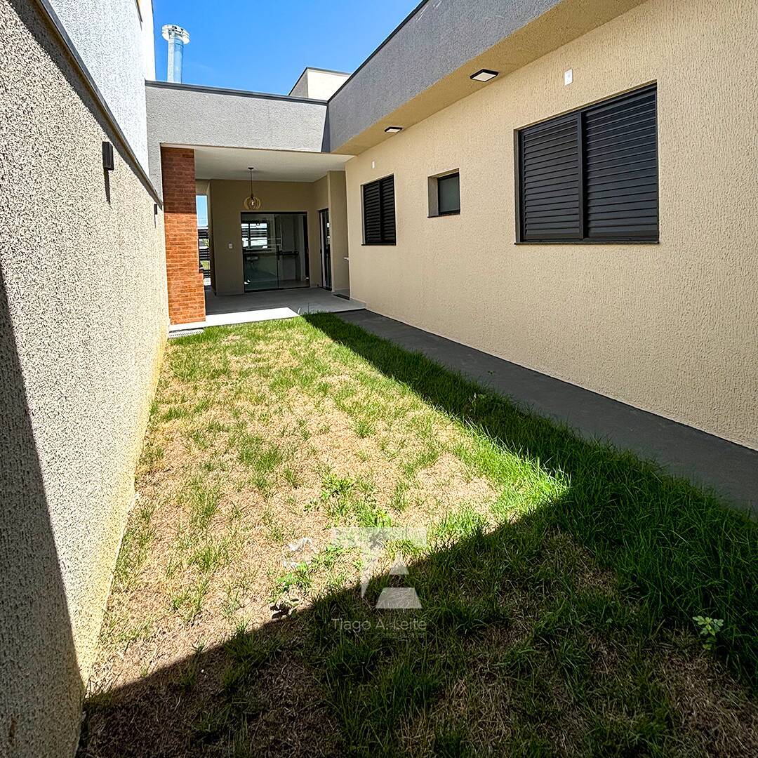 Casa à venda com 3 quartos, 99m² - Foto 6
