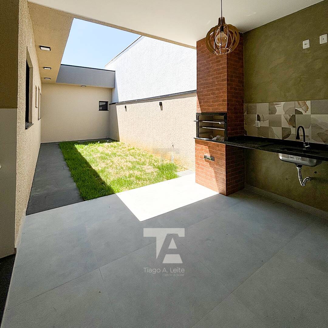 Casa à venda com 3 quartos, 99m² - Foto 5
