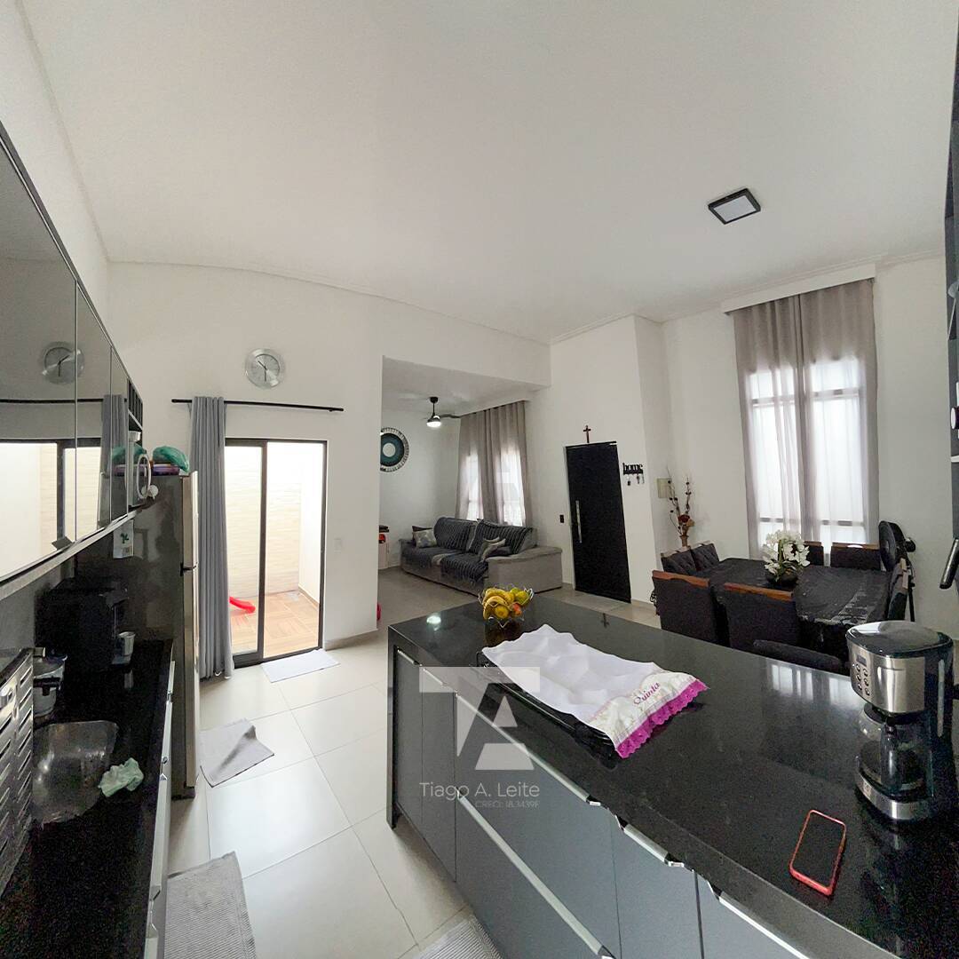 Casa à venda com 3 quartos, 96m² - Foto 3