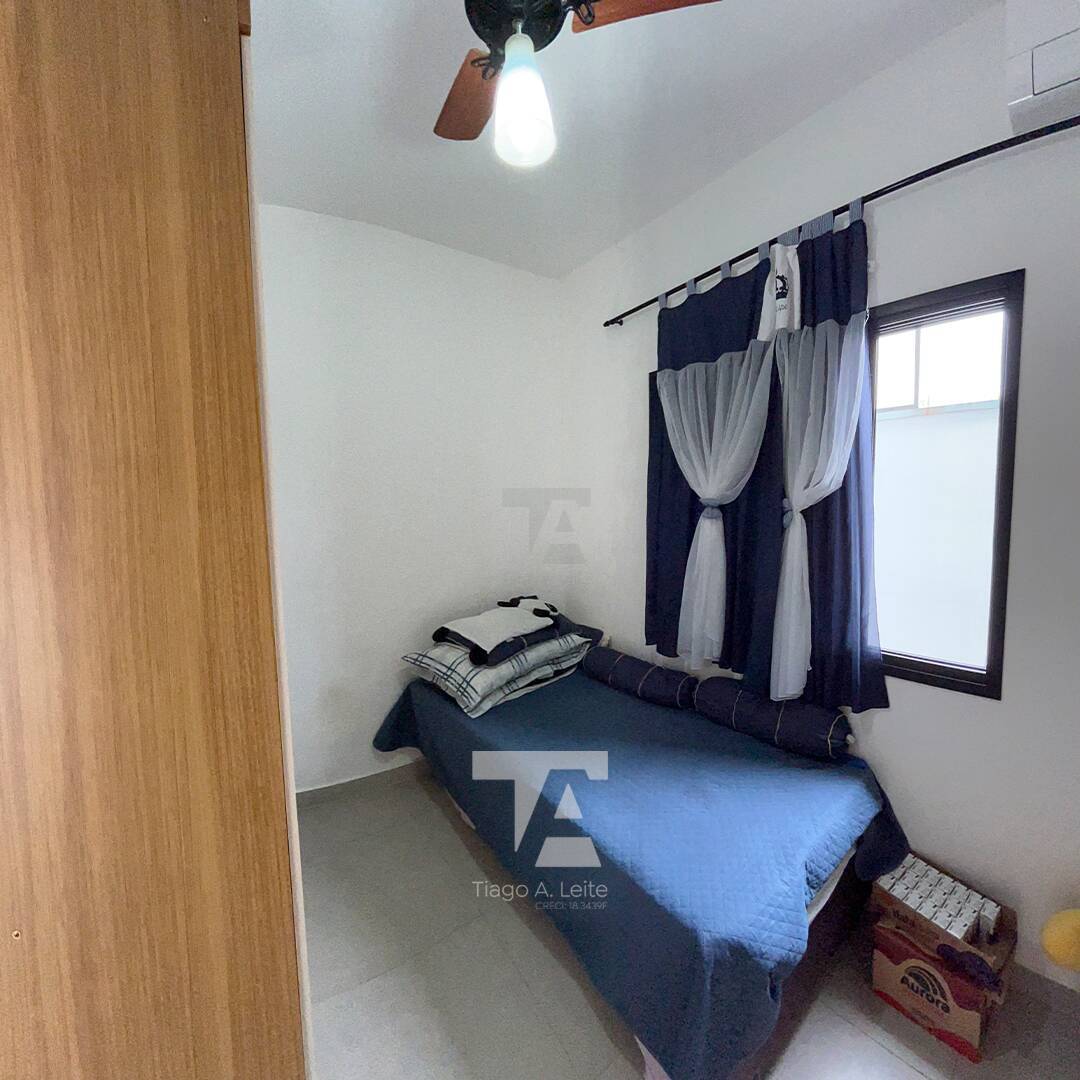 Casa à venda com 3 quartos, 96m² - Foto 8