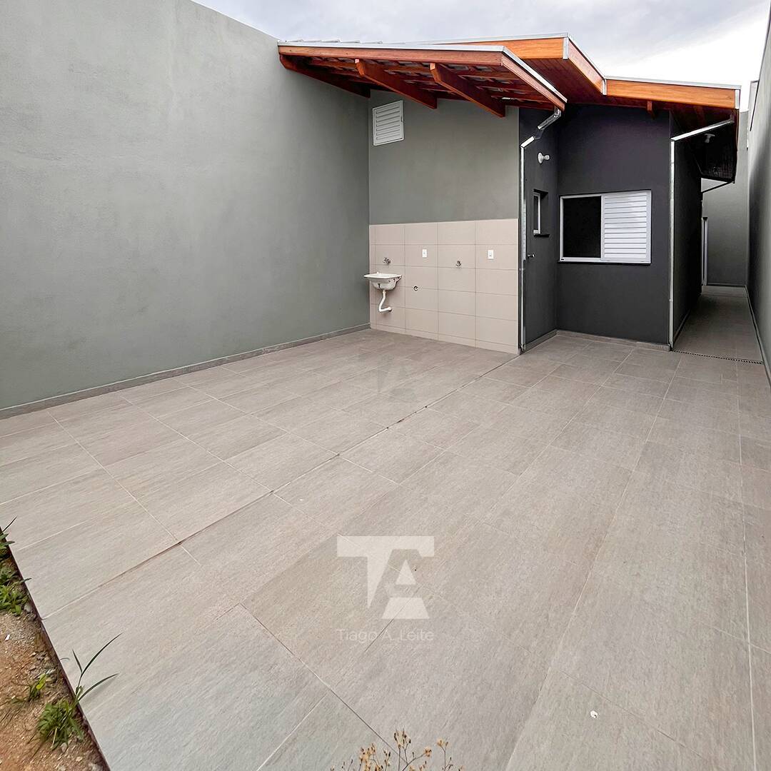 Casa à venda com 2 quartos, 69m² - Foto 10