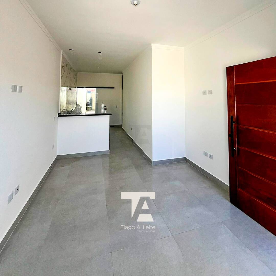 Casa à venda com 2 quartos, 75m² - Foto 3